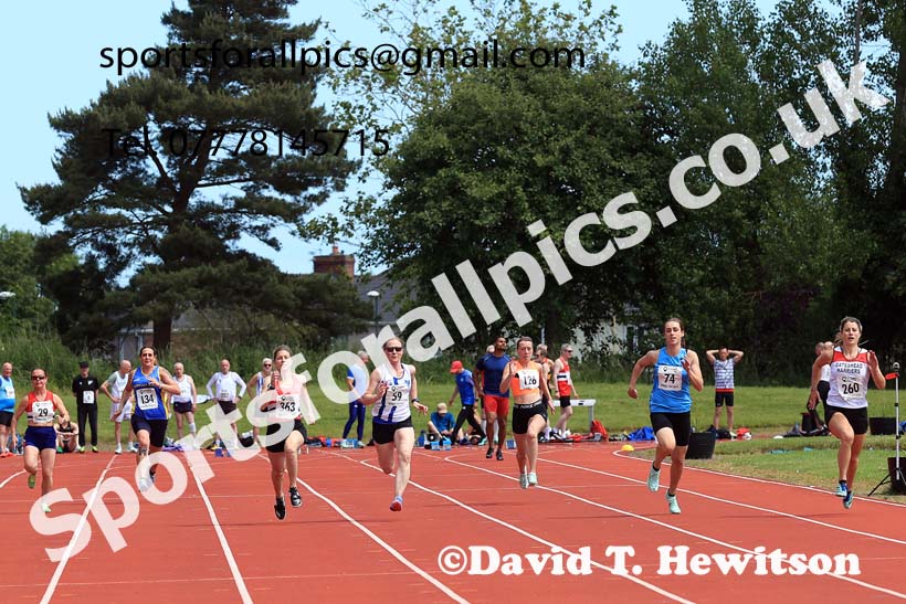 Womens 100 metres, 2024 NE Masters Track and Field Champs., Monkton Stadium, Jarrow.  Photo: David T. Hewitson/Sports for All Pics